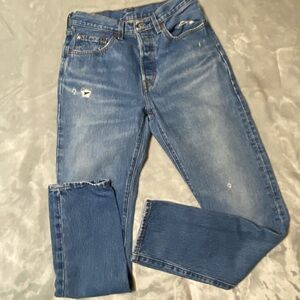 Women’s 501 straight leg Levi’s